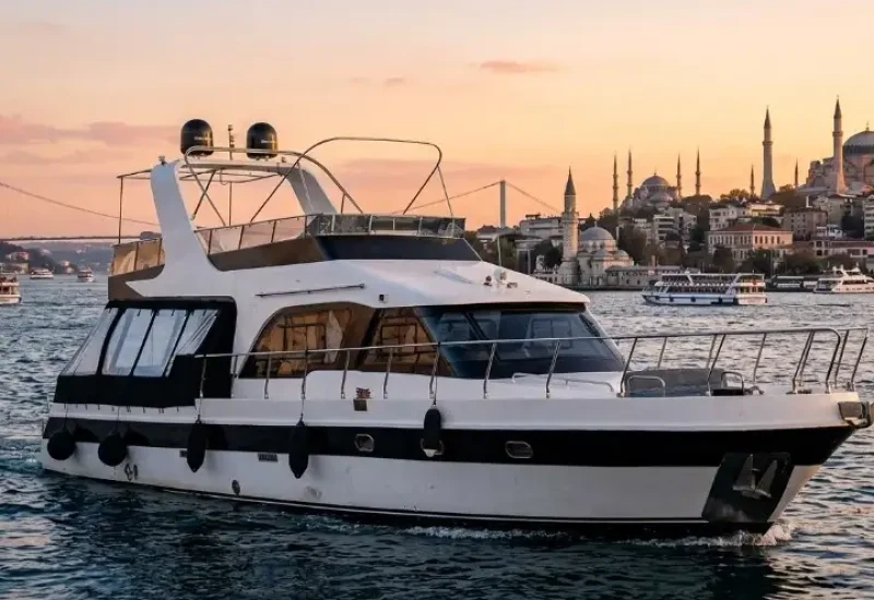 Rent Elmas Private Yacht in Istanbul