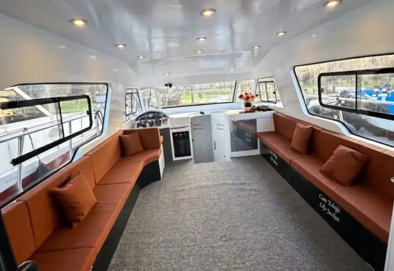 Rent Elmas Private Yacht in Istanbul